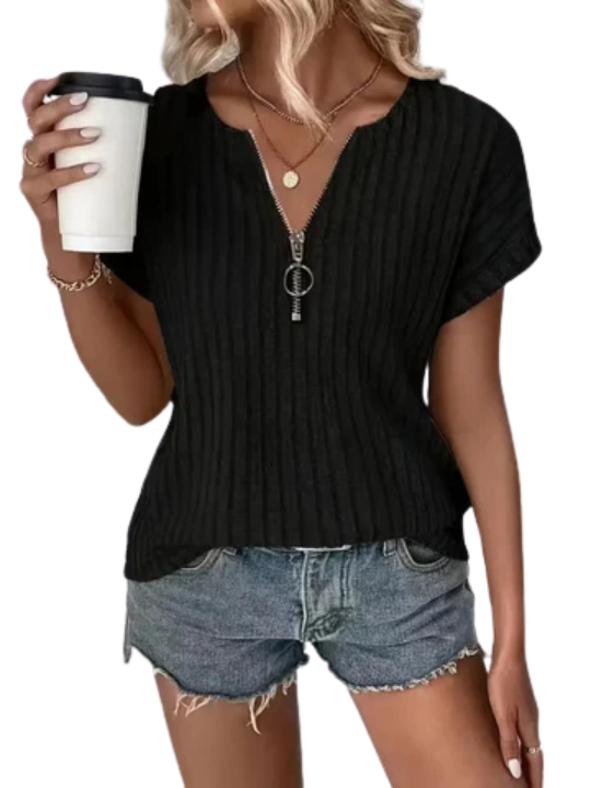 T-shirt | Głęboki dekolt w serek | Prążkowana tekstura i zamek | Styl wiosenny i letni